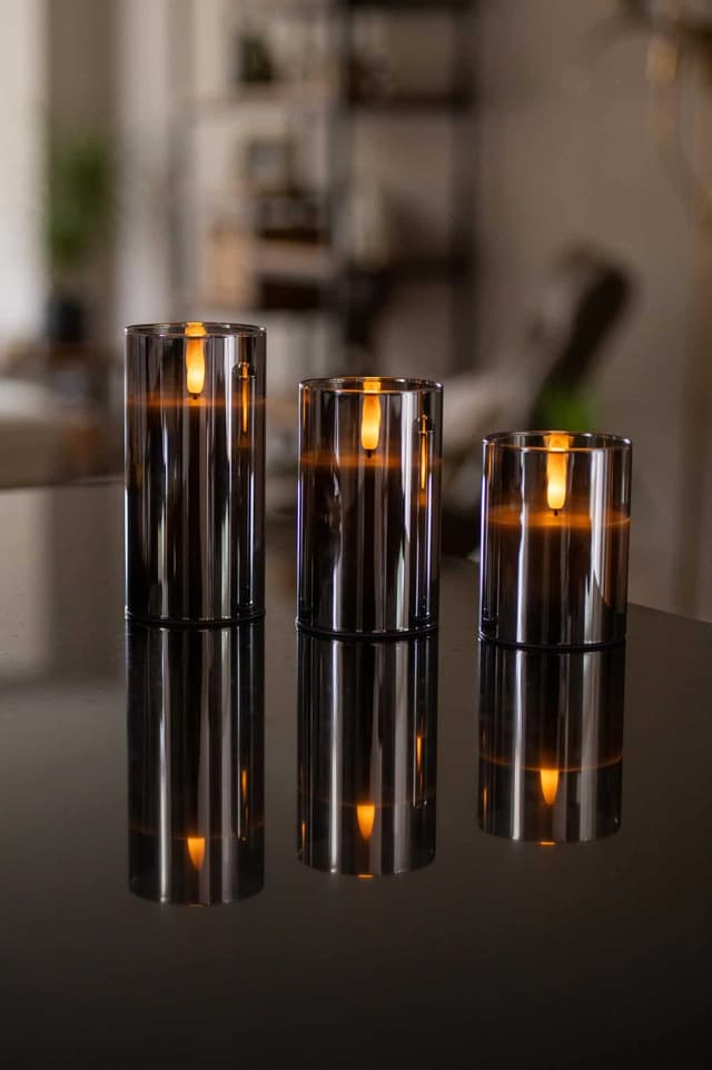 DORSETTO genopladelige LED-lys sæt – 105 timers brændetid – 3D-flamme – med fjernbetjening