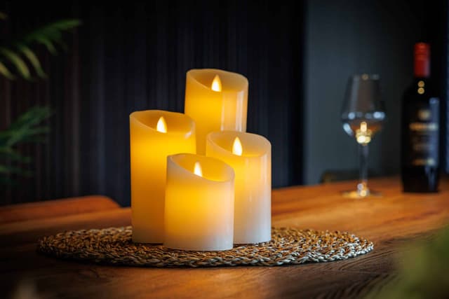 Genopladelige LED-vokslys – sæt med 4 – DORSETTO