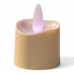 Vandtætte RGB LED-fyrfadslys fra DORSETTO med farveskift og realistisk flammeform på hvid baggrund